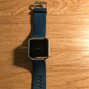 Fitbit Blaze & Charger + 2 extra bands